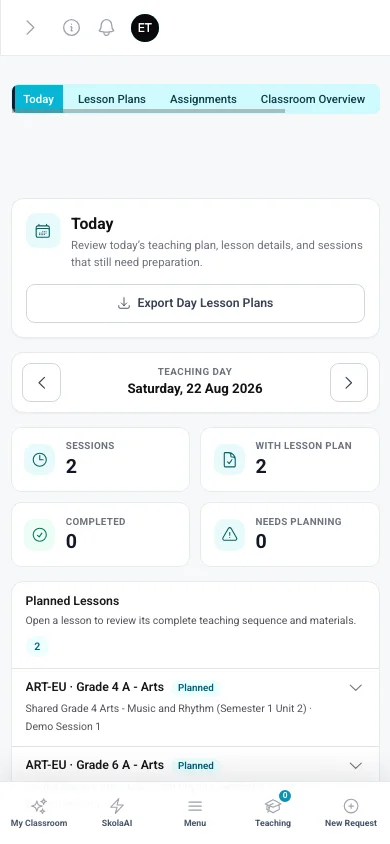 Tampilan ponsel nyata Pelajaran Hari Ini dengan data contoh